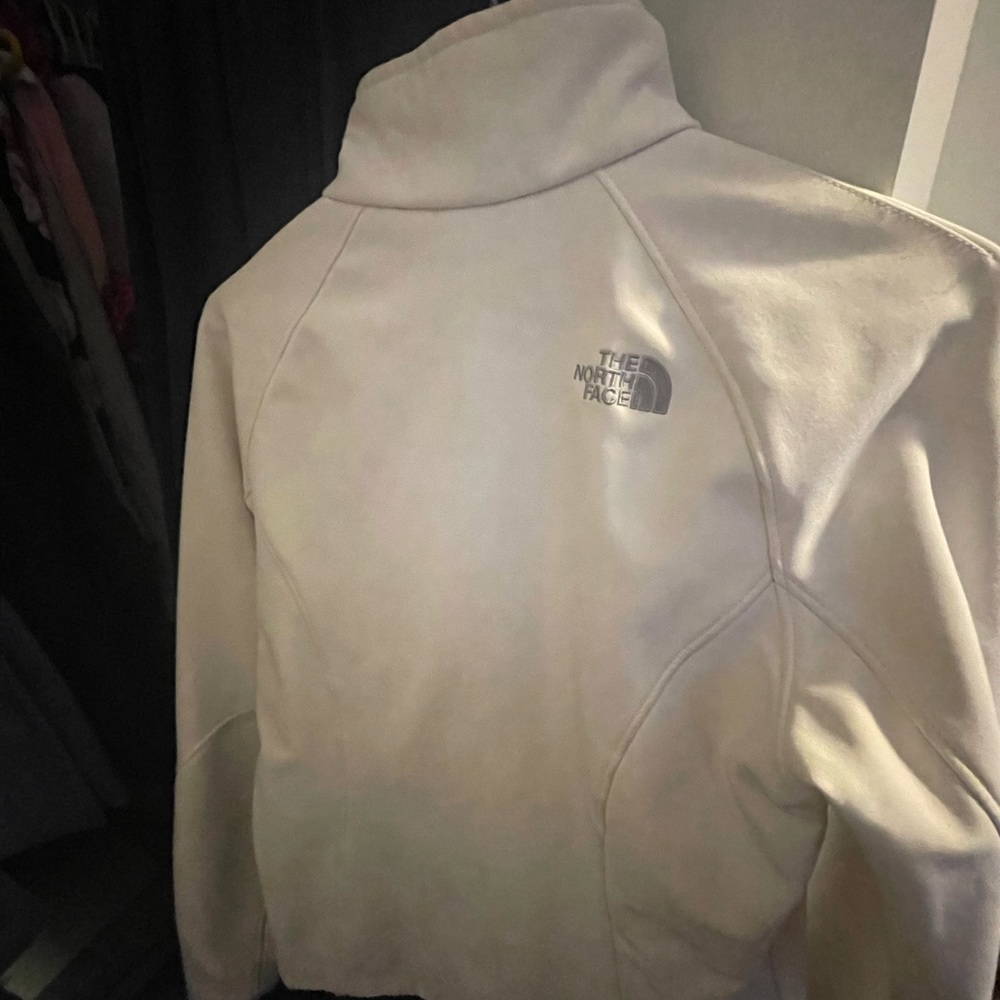 North Face jacket - Picture 2 of 3